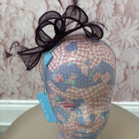 Navy Max & Ellie Fascinator with Sinamay Loops & Feather Detail -H01