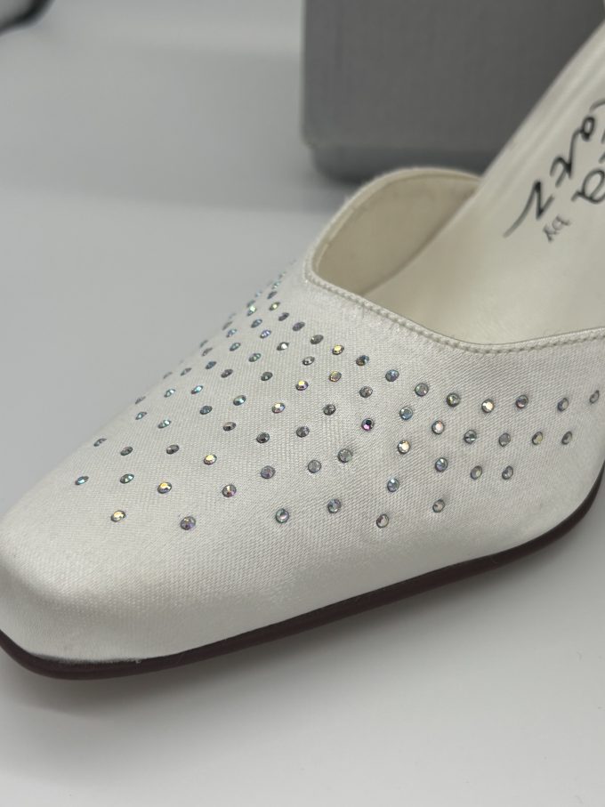 bridal shoes size 5.5 (38.5)