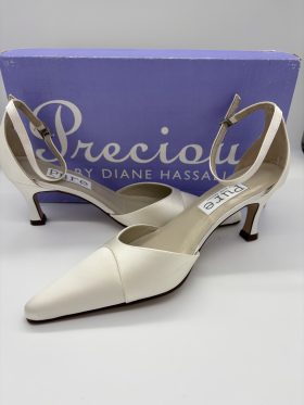 Ivory satin Bridal Shoe  - Size 5