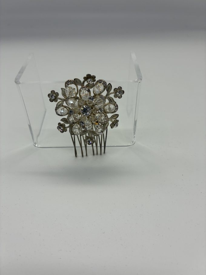 bridal comb emblishements