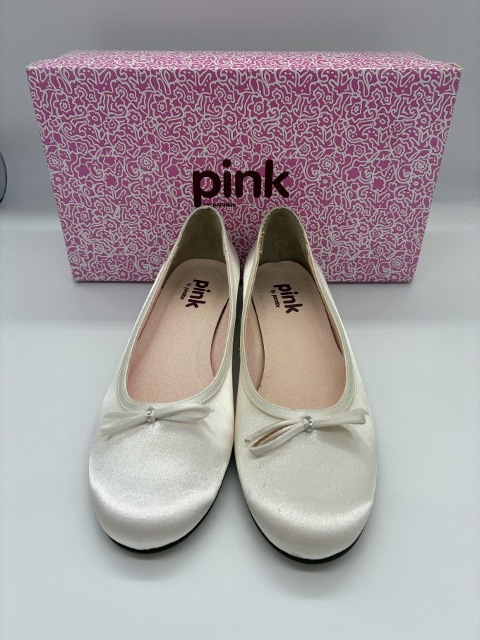Dolly Bridal Shoe - Ivory Satin Size 4