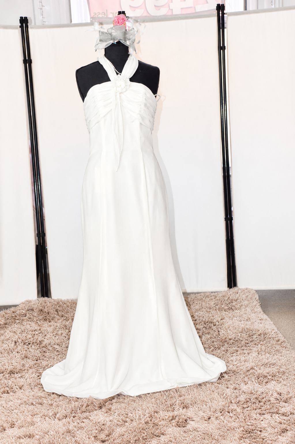 Special Day Halterneck Wedding Dress with Floral Detail – Size 14 – WD006