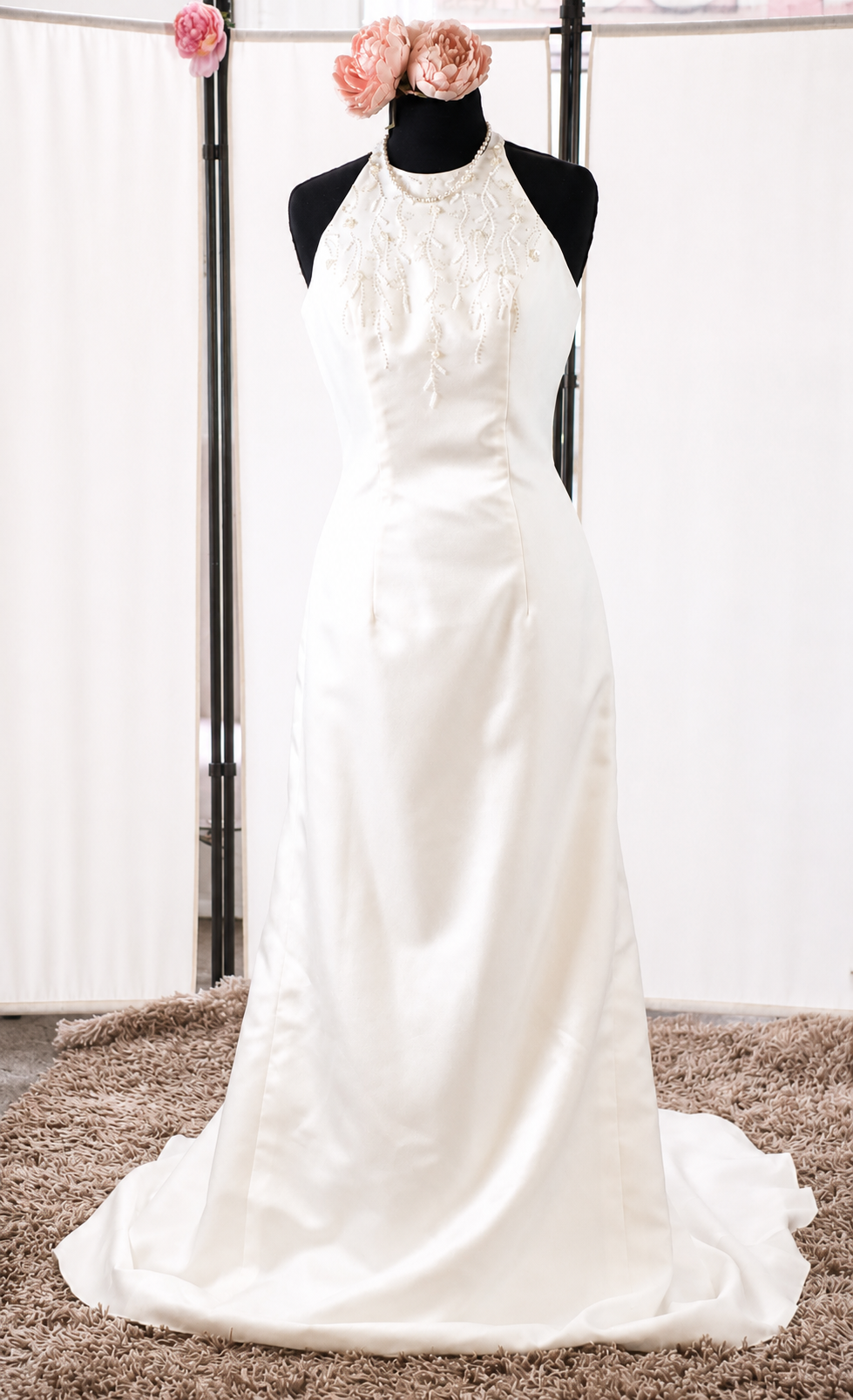 Halterneck Wedding Dress with Beaded Detail – Size 10 – WD003